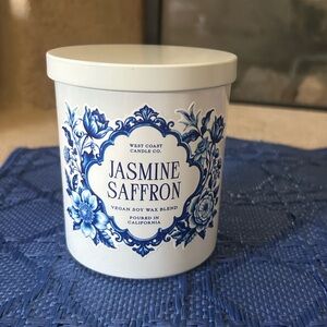 Leoben Company Jasmine Saffron Scented Candle
